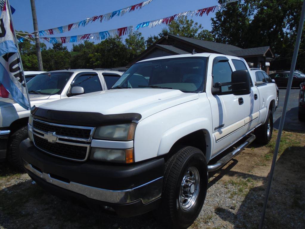 2006 Chevrolet Silverado 2500HD LS's photo
